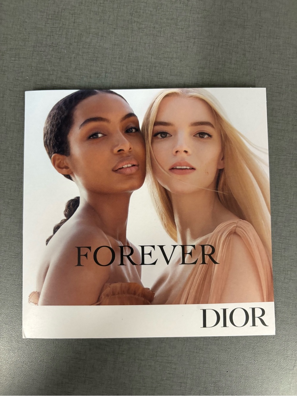 Forever Dior The Iconic Hydrating Glow Foundation 24 Hour Wear, Brand New/Sealed